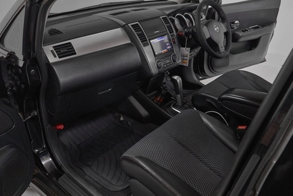 2011 Nissan Tiida