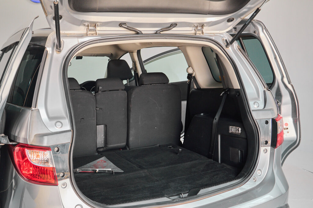 2011 Mazda Premacy