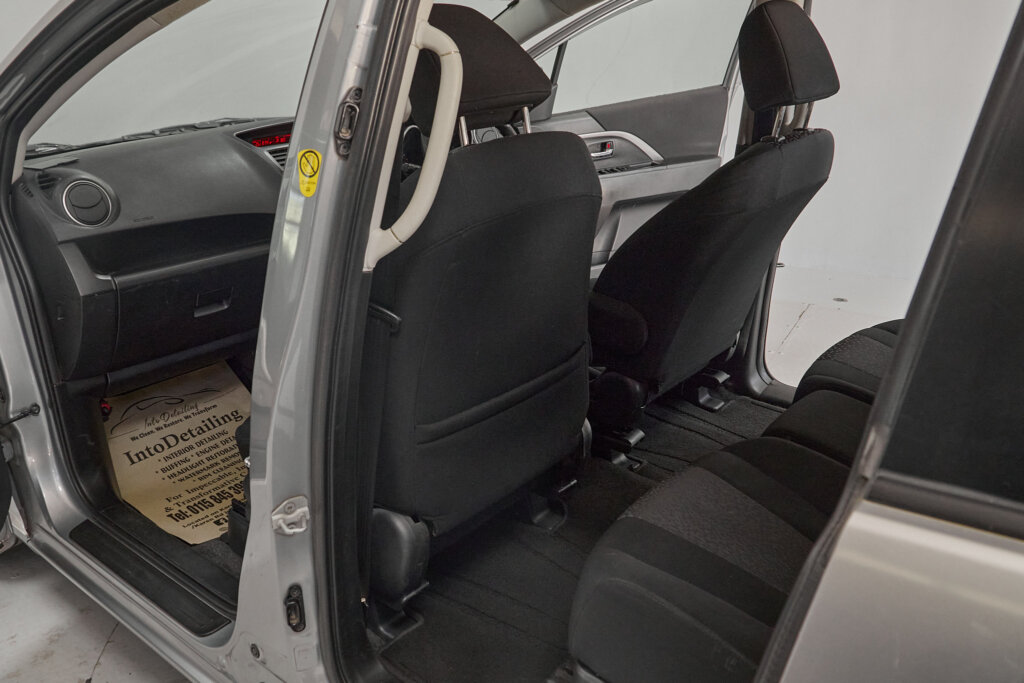 2011 Mazda Premacy