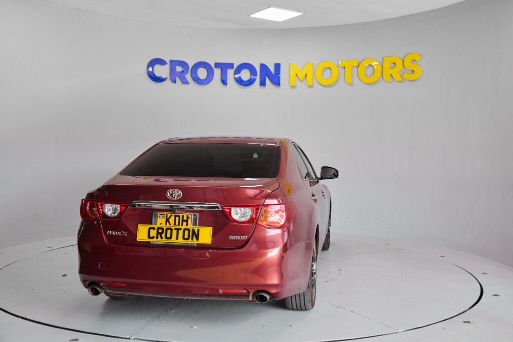 2012 Toyota Mark X