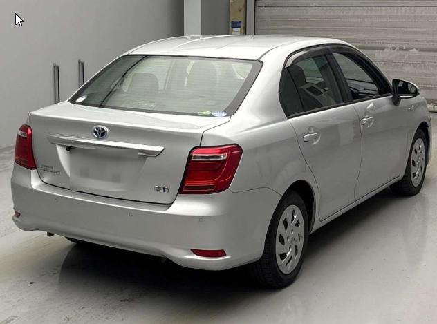 2019 Toyota Axio Hybrid