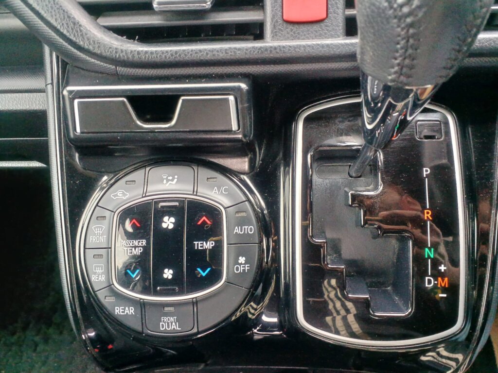 2019 Toyota Noah
