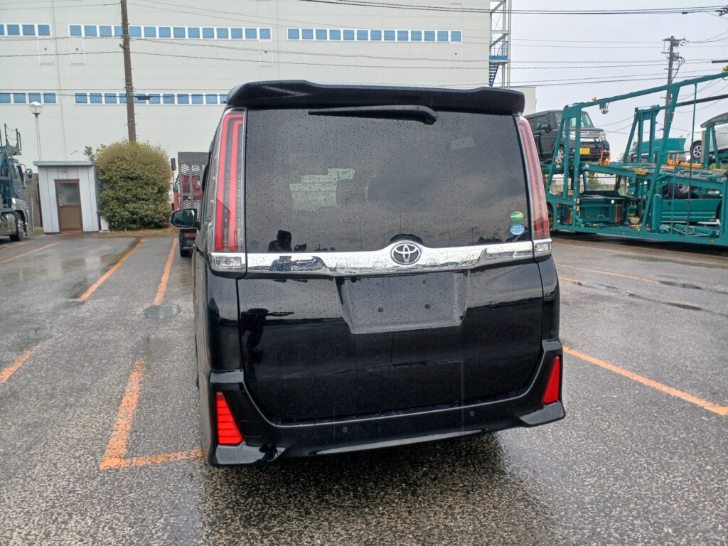 2019 Toyota Noah