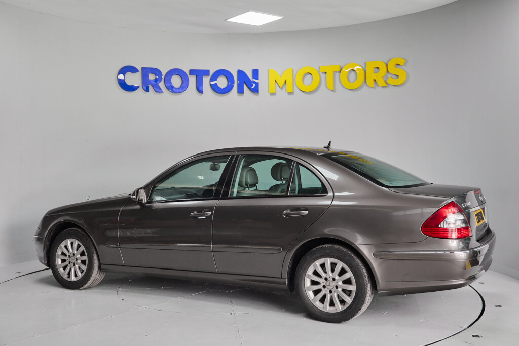 2007 Merceded Benz E200