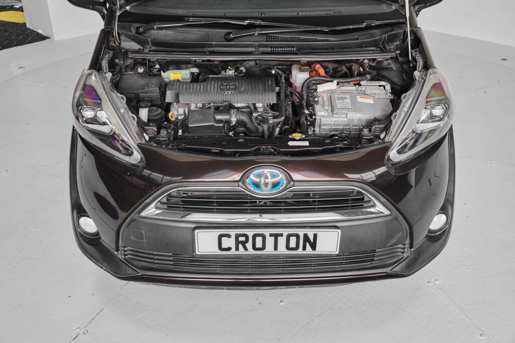2016 Toyota Sienta
