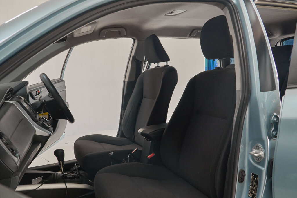 2016 Toyota Fielder