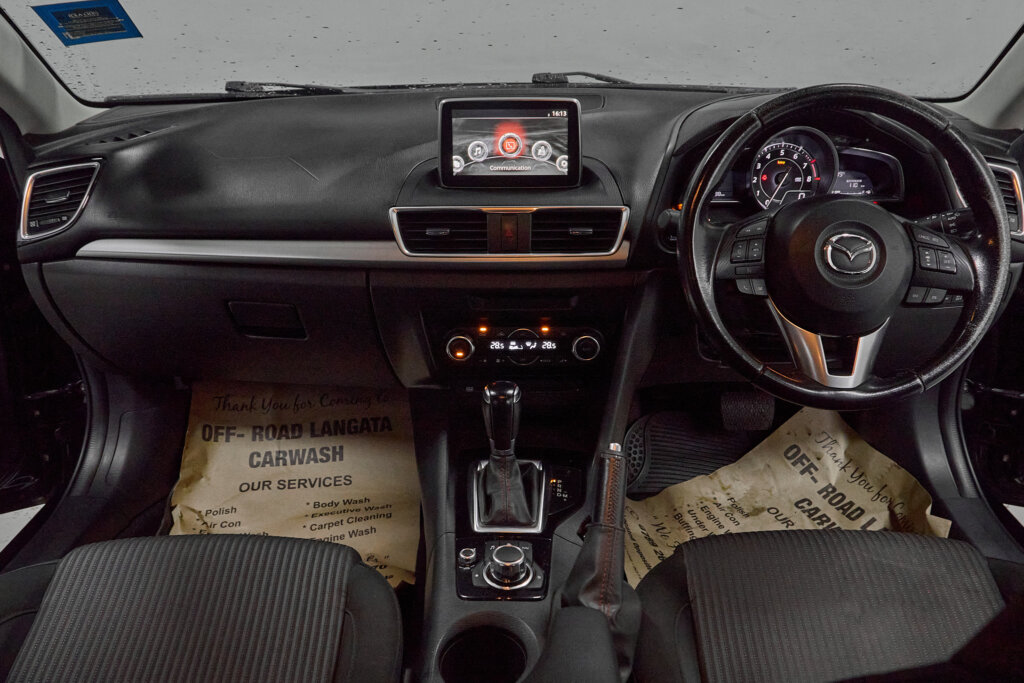 2015 Mazda Axela