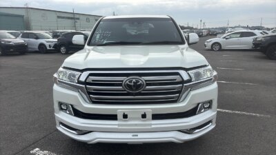 Image of 2019 Toyota Landcruiser V8 ZX for sale in Nairobi