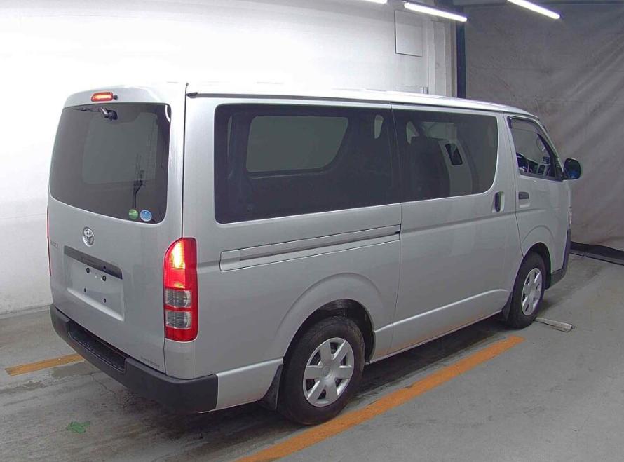 2019 Toyota Hiace