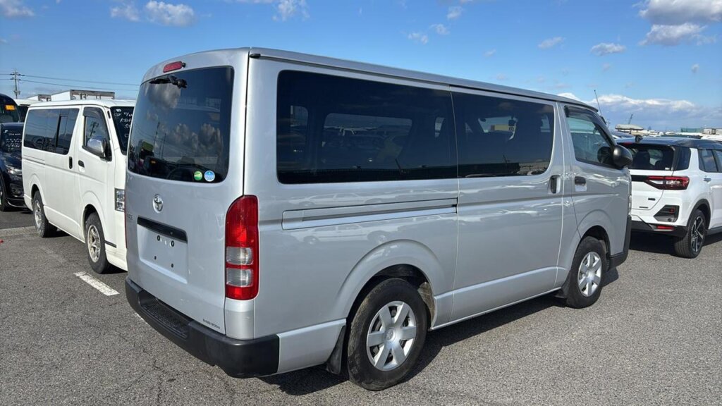 2019 Toyota Hiace