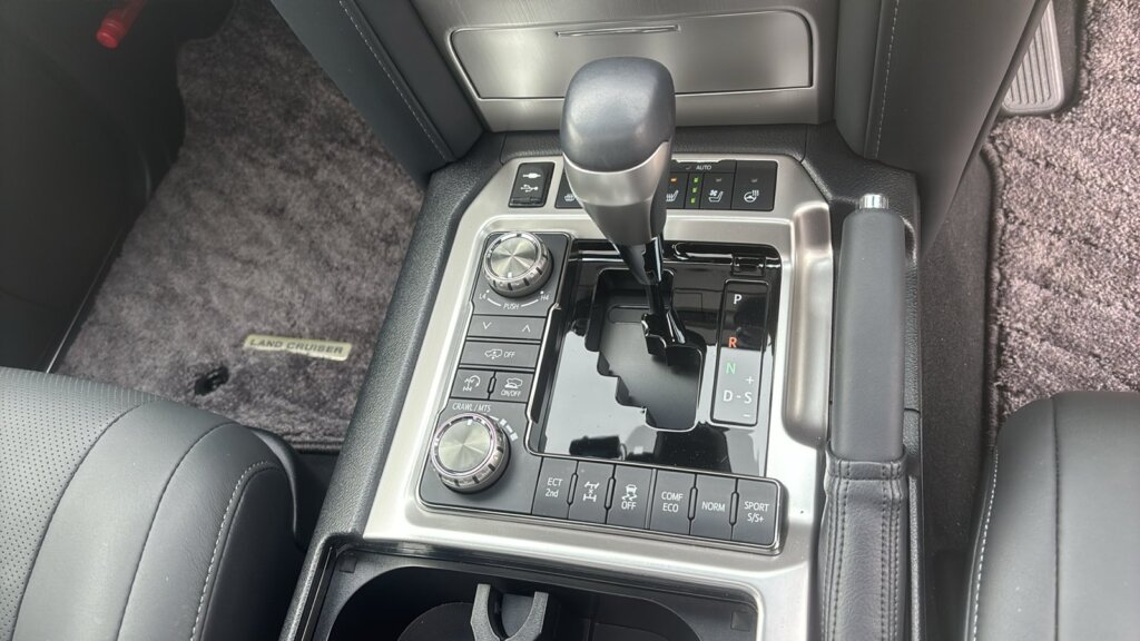 2019 Toyota Landcruiser V8 ZX