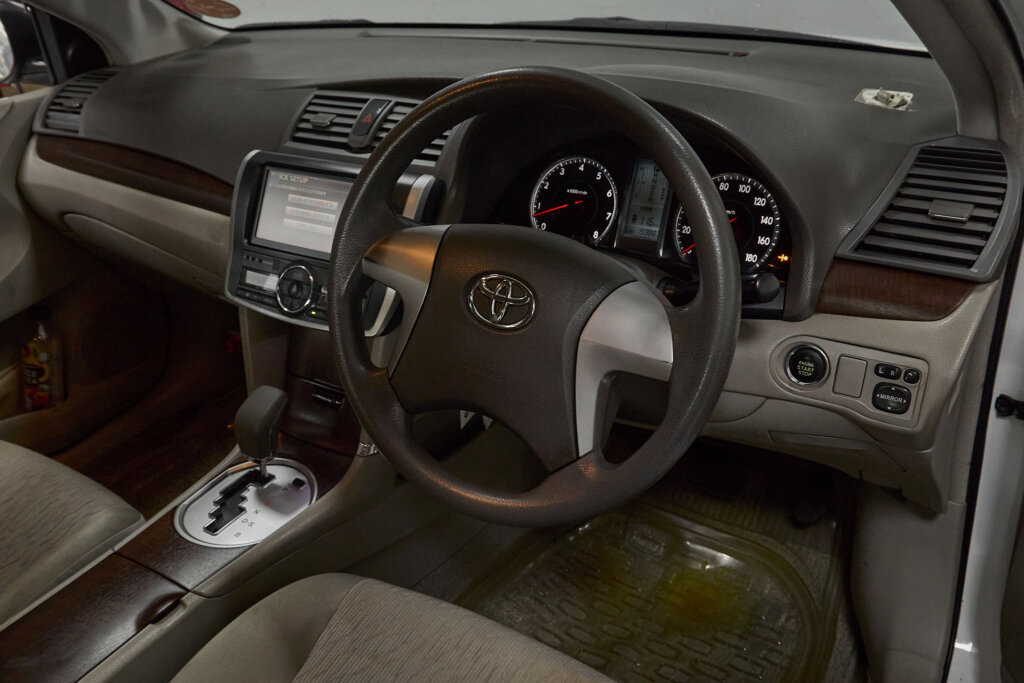 2010 Toyota Allion