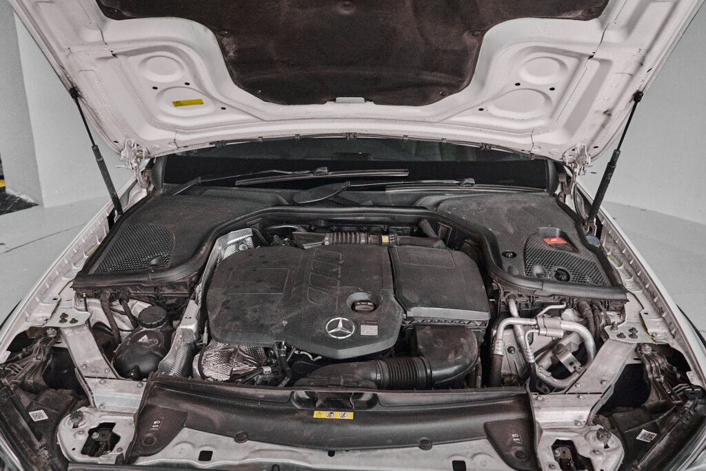 2017 Mercedes Benz E220 SB