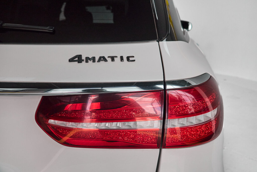 2017 Mercedes Benz E220 SB