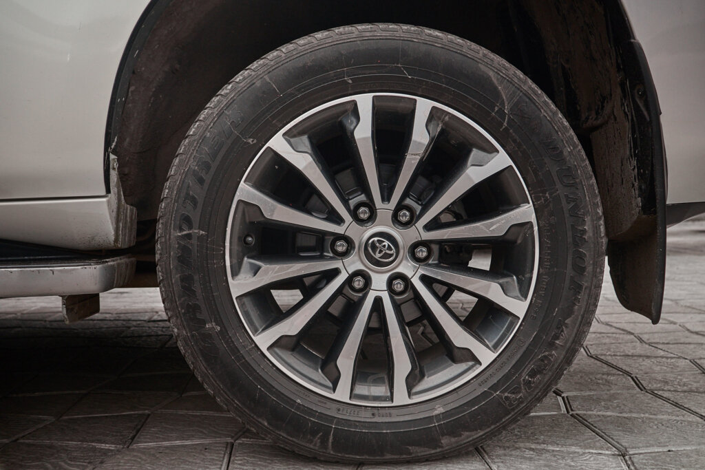 2019 Toyota Prado TZG