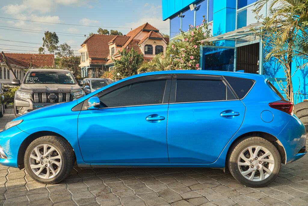 2016 Toyota Auris