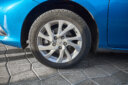 2016 Toyota Auris thumbnail