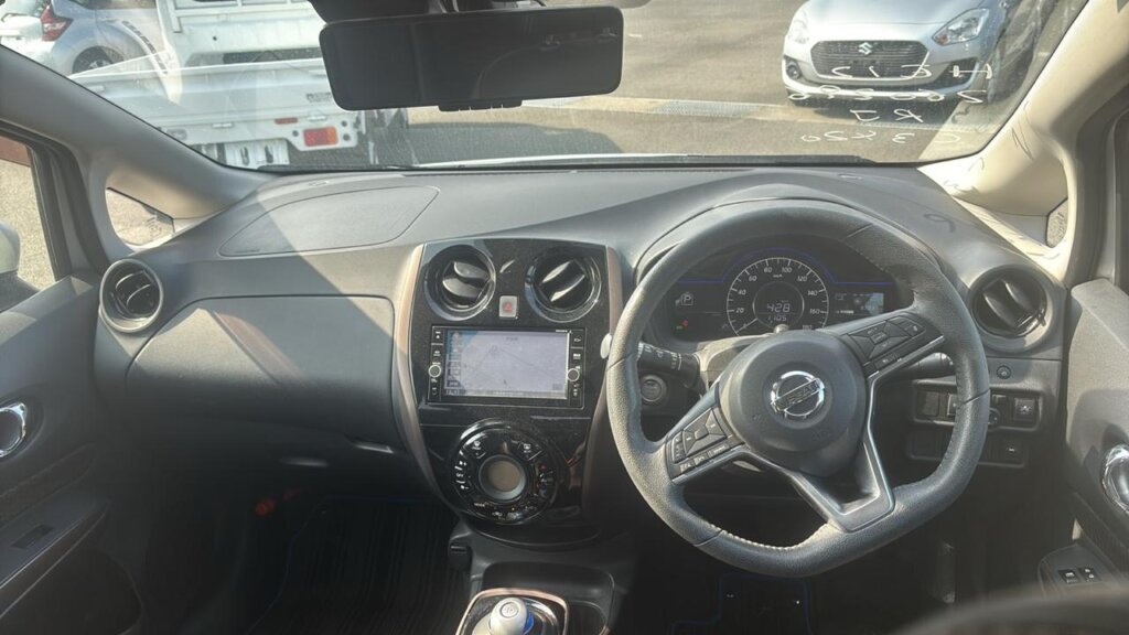 2019 Nissan Note E-power Medalist