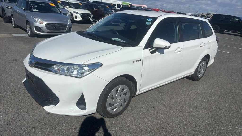 2019 Toyota Fielder Hybrid