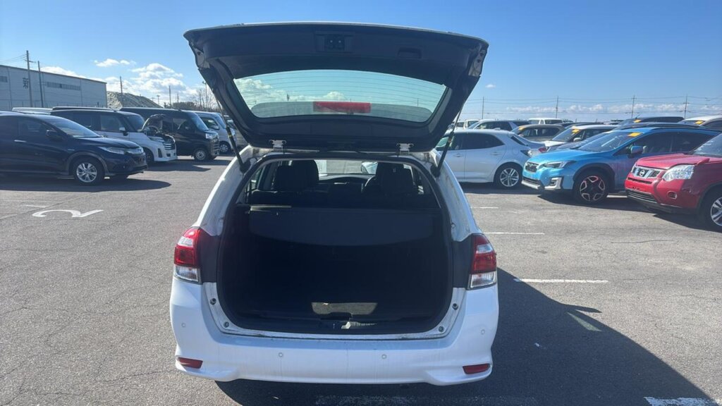 2019 Toyota Fielder Hybrid