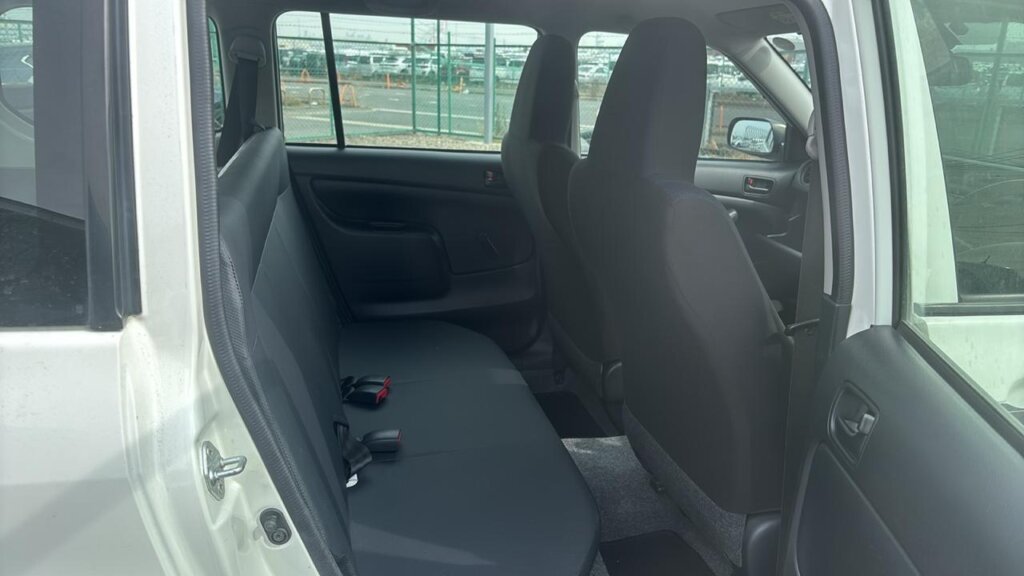 2019 Toyoya Succeed