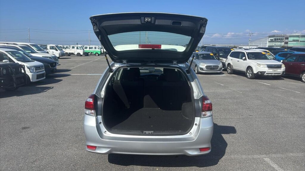 2019 Toyota Fielder Hybrid