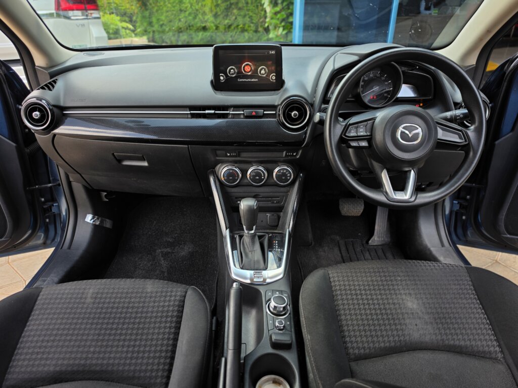 2019 Mazda Demio