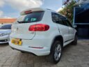 2015 Volkswagen Tiguan thumbnail