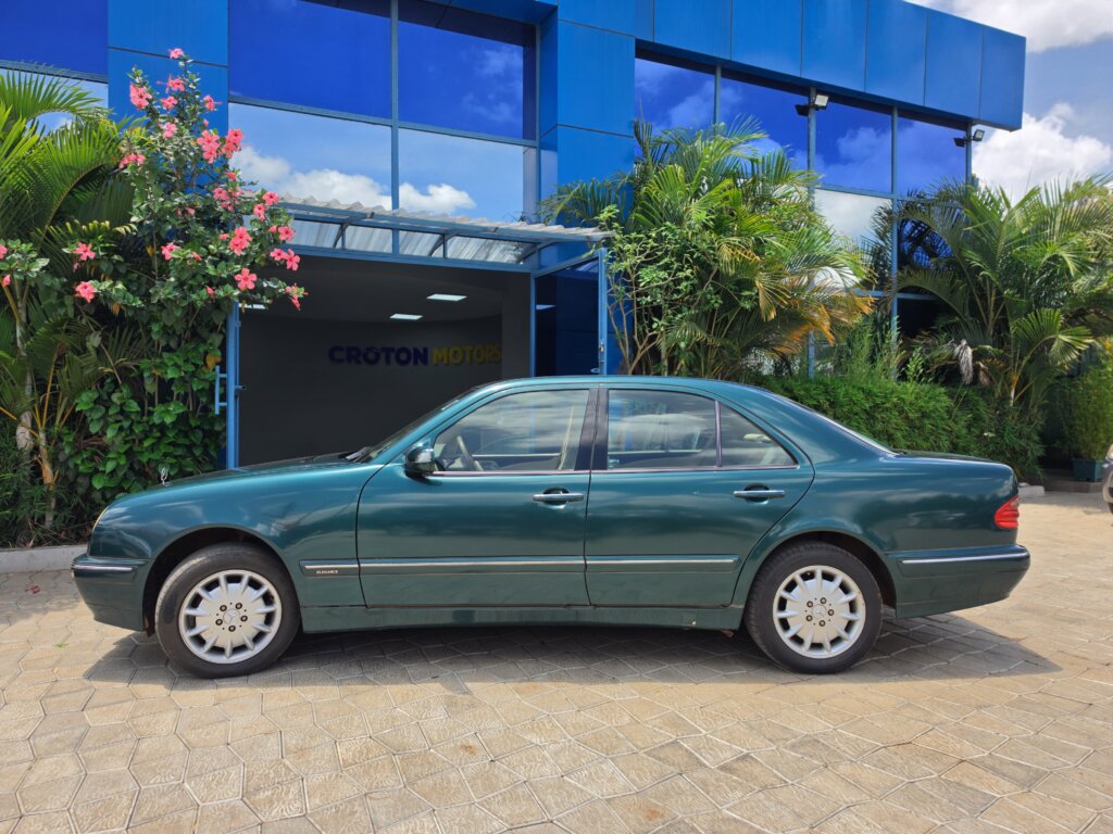 2000 Mercedes Benz E200 Compressor