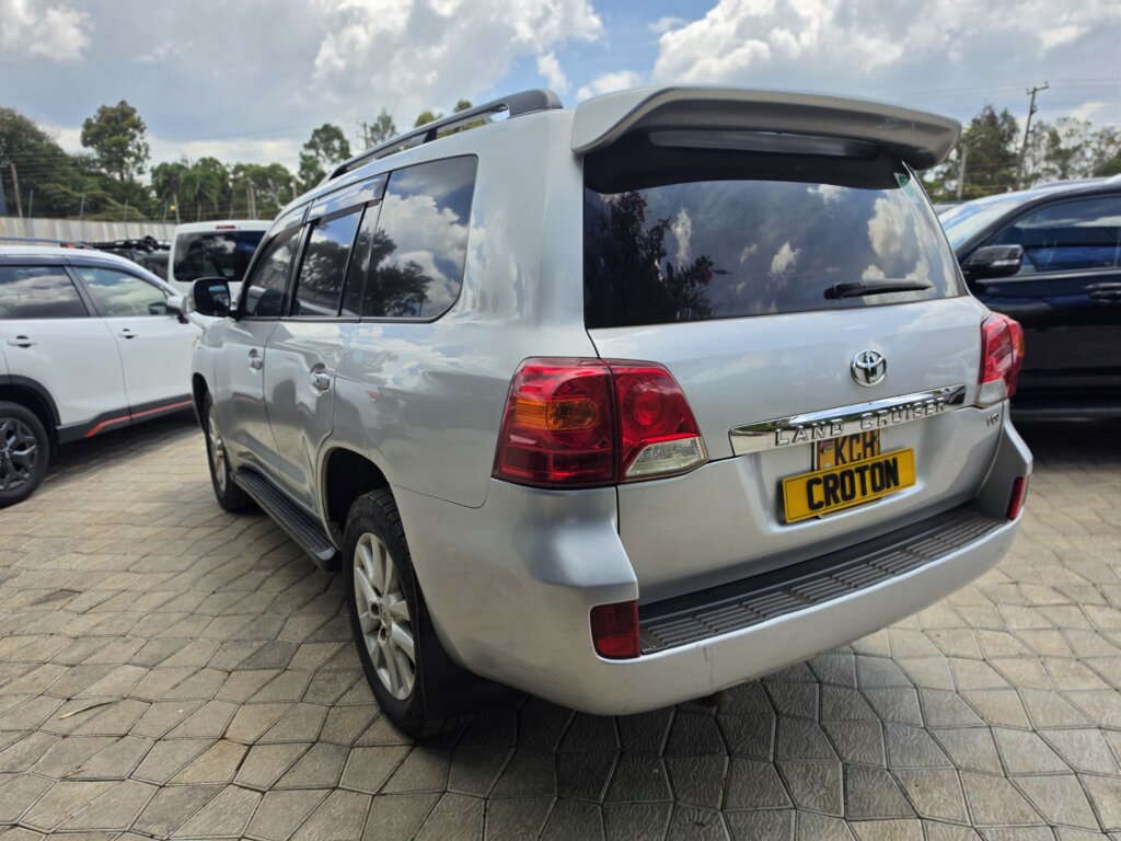 2012 Toyota Landcruiser 200’Series