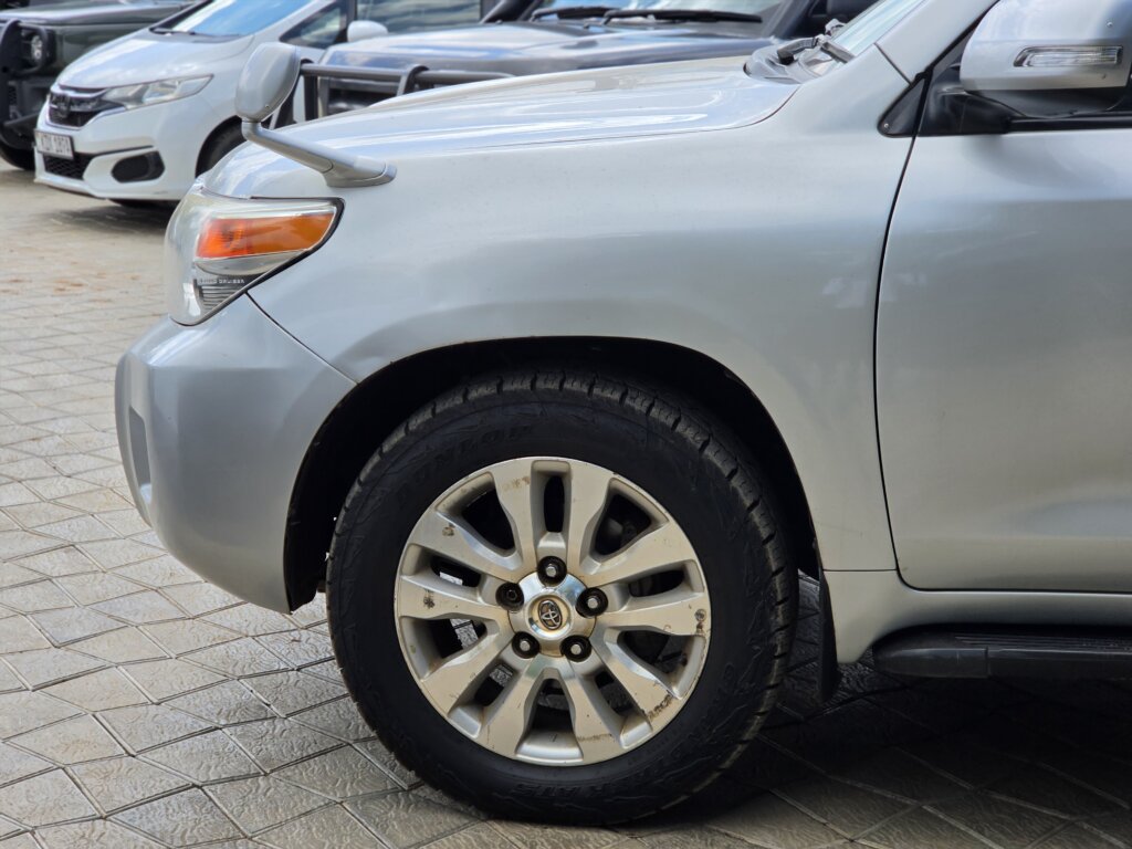 2012 Toyota Landcruiser 200’Series