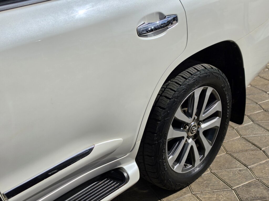 2010 Toyota Landcruiser 200 Series ZX