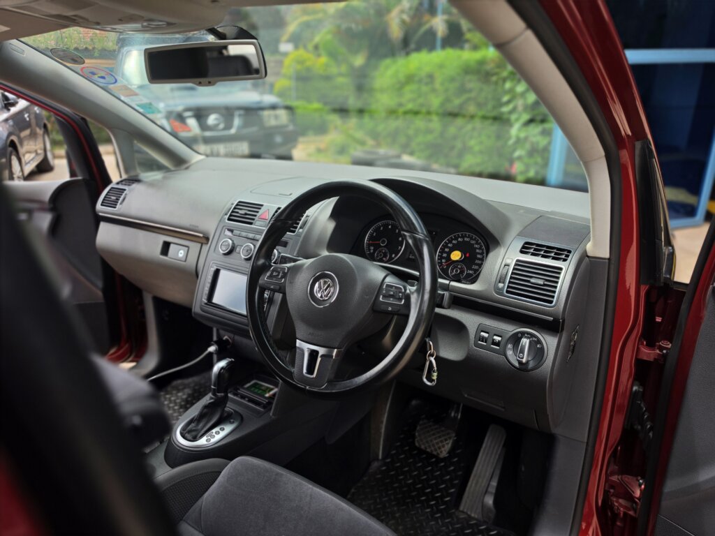 2016 Volkswagen Touran