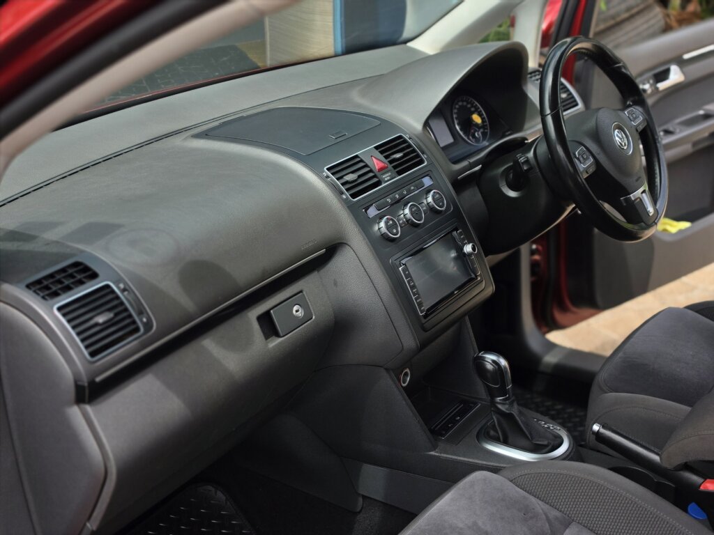 2016 Volkswagen Touran