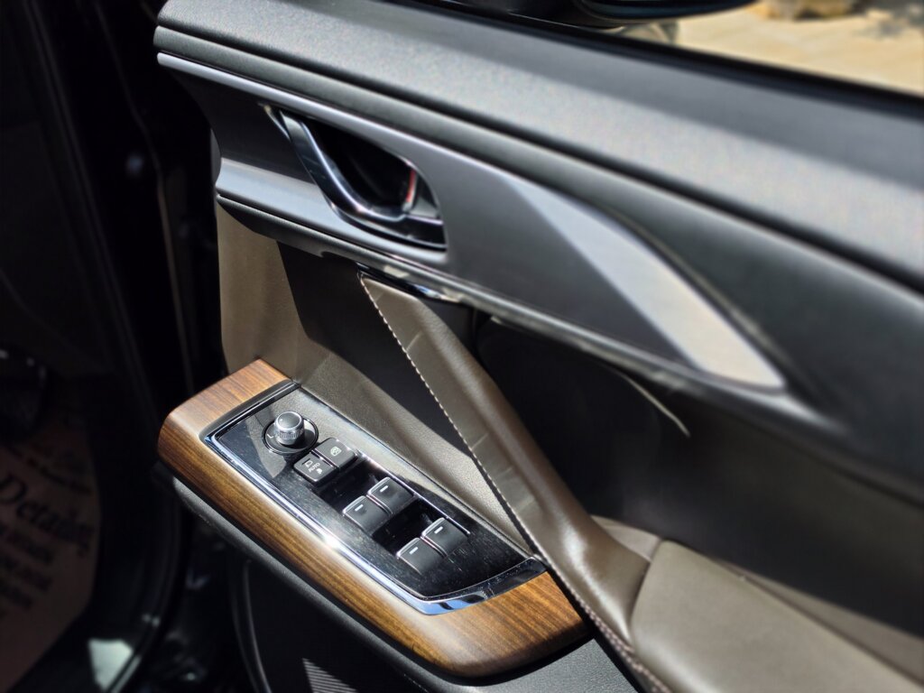 2020 Mazda CX-9 Exclusive Mode with Sunroof
