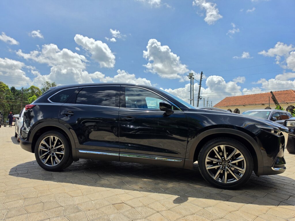 2020 Mazda CX-9 Exclusive Mode with Sunroof