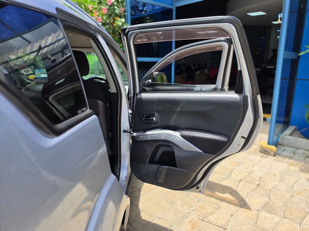2006 Mitsubishi Outlander