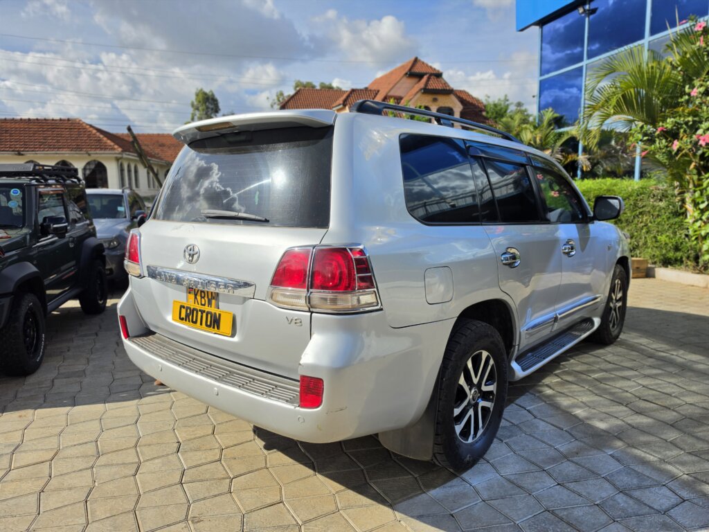 2008 Landcruiser V8