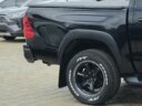 2019 Toyota Hilux thumbnail