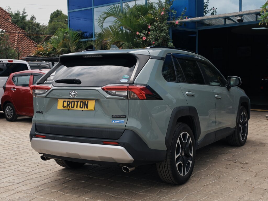 2019 Toyota Rav-4 Adventure