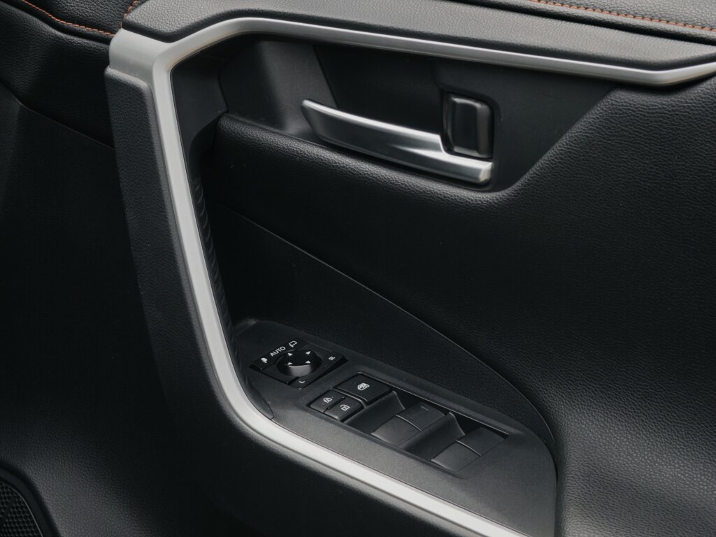2019 Toyota Rav-4 Adventure