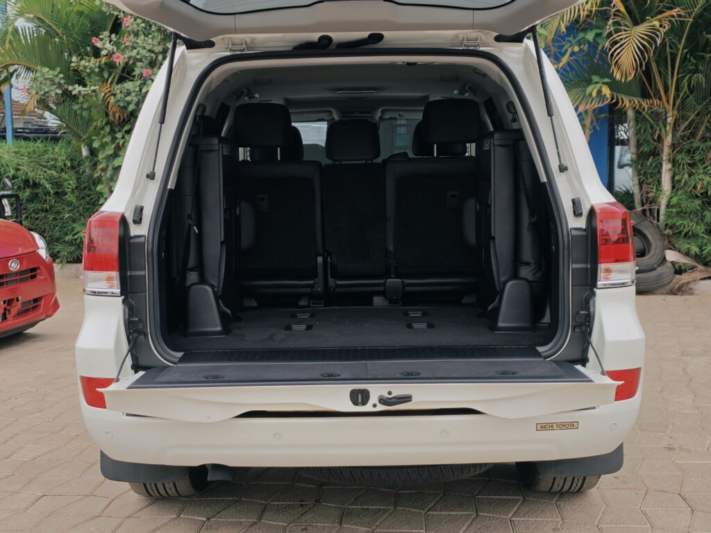 2019 Toyota LandCruiser V8 ZX