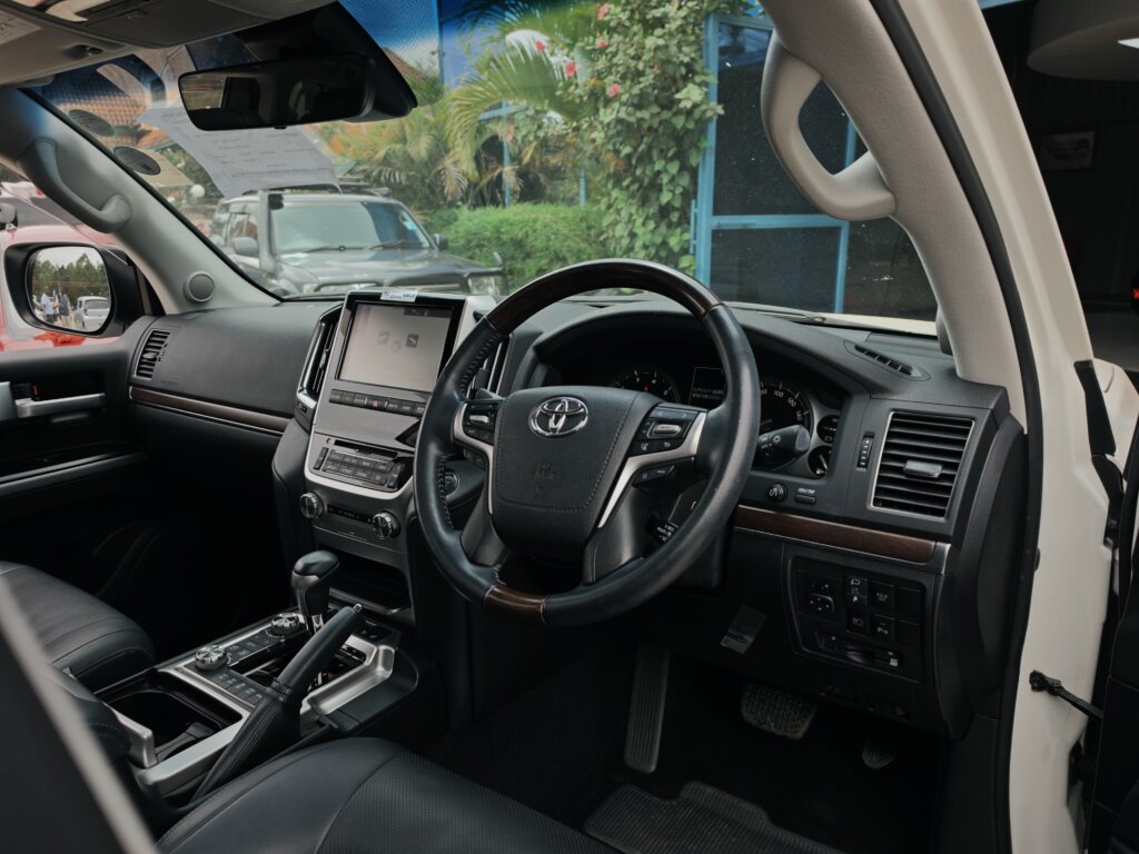 2019 Toyota LandCruiser V8 ZX
