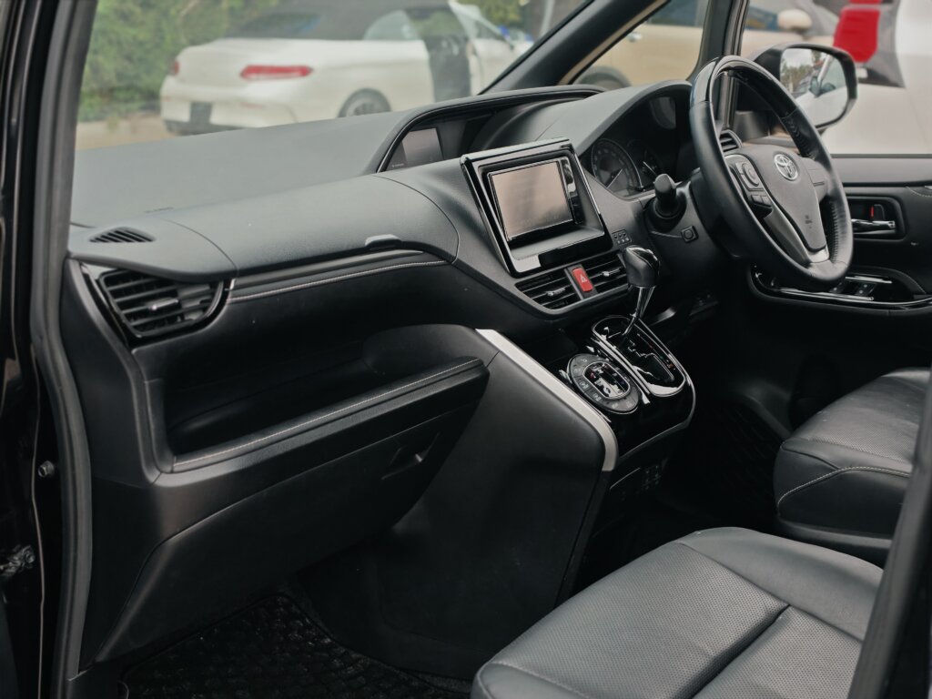 2019 Toyota Esquire