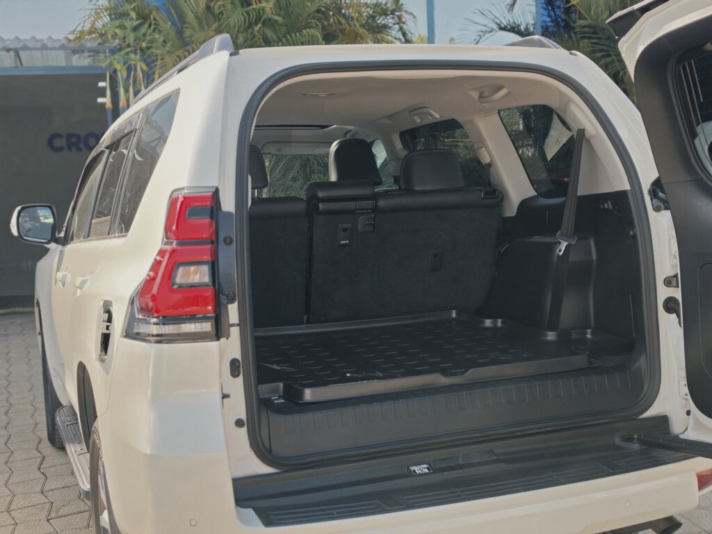 2020 Toyota Land Cruiser Prado TX