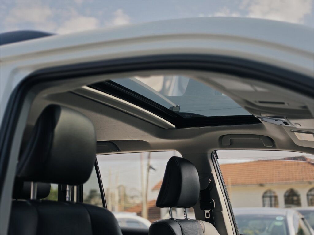 2020 Toyota Land Cruiser Prado TX