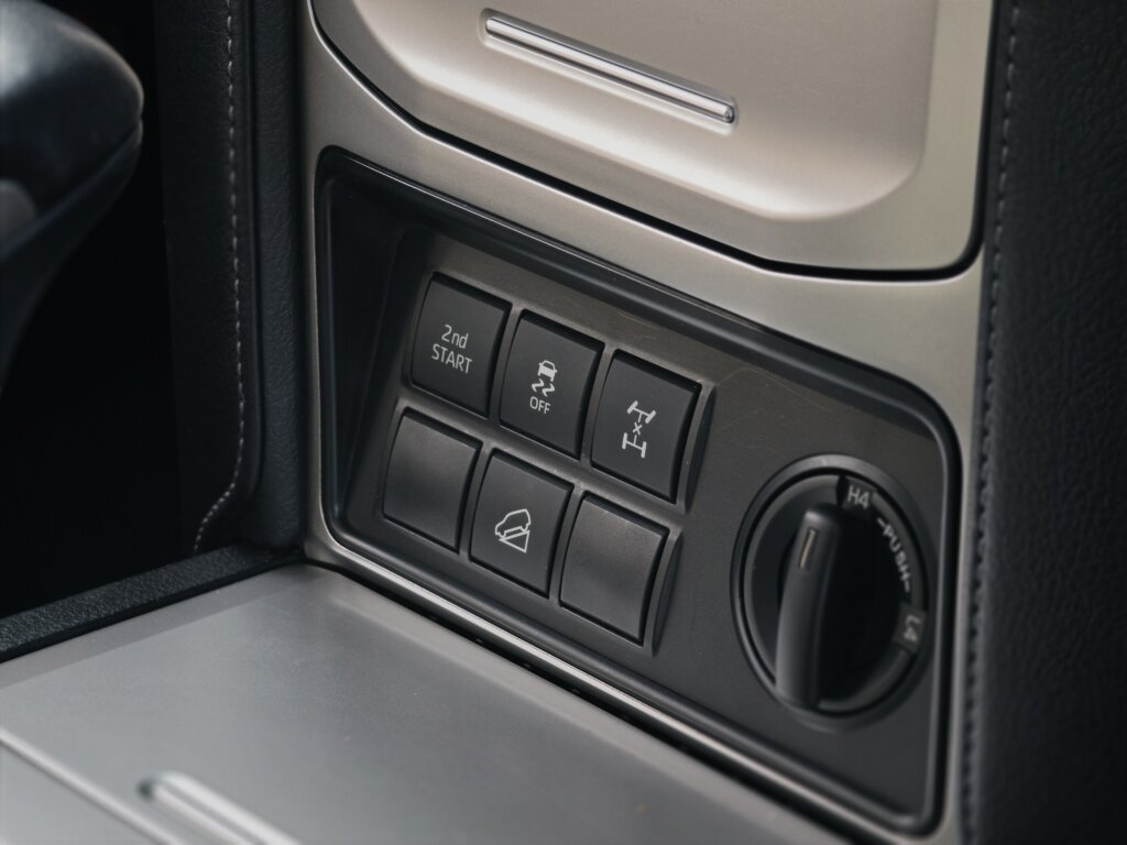 2020 Toyota Land Cruiser Prado TX