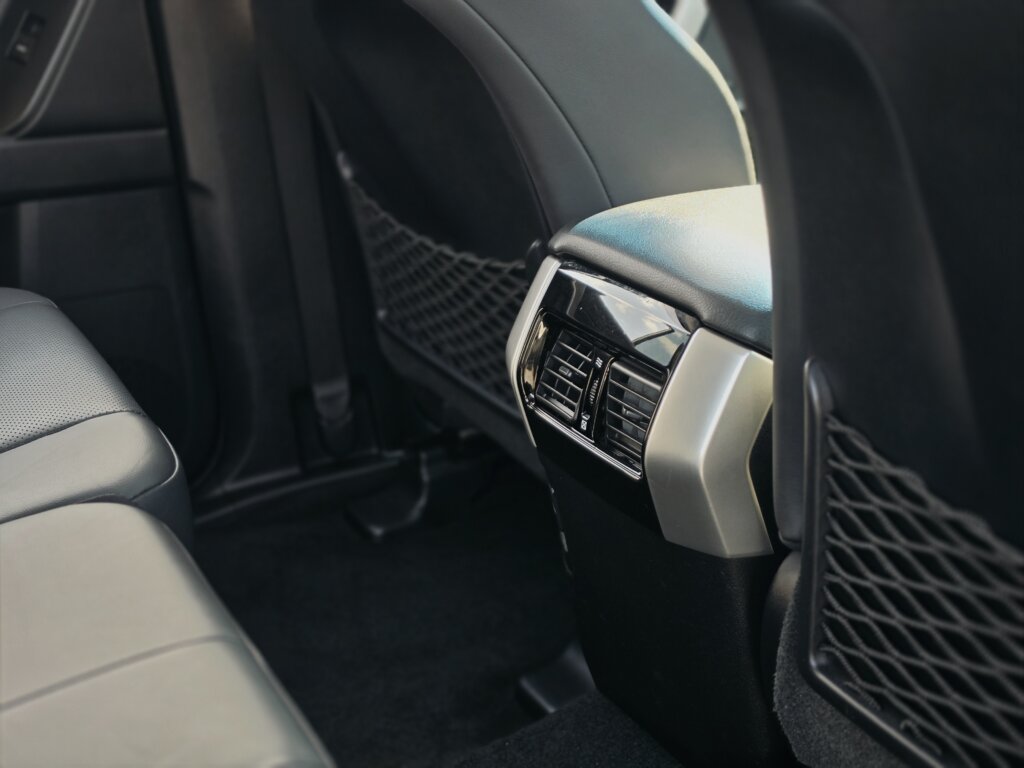2020 Toyota Land Cruiser Prado TX