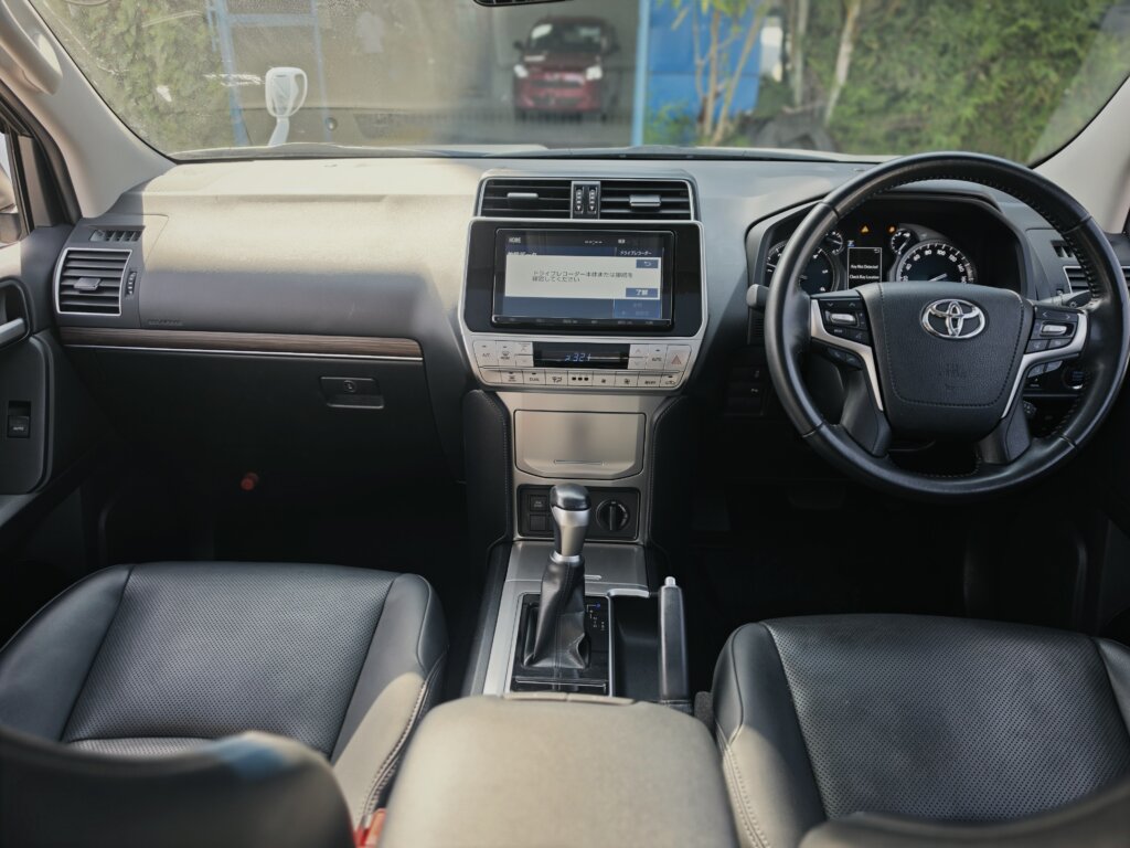 2020 Toyota Land Cruiser Prado TX