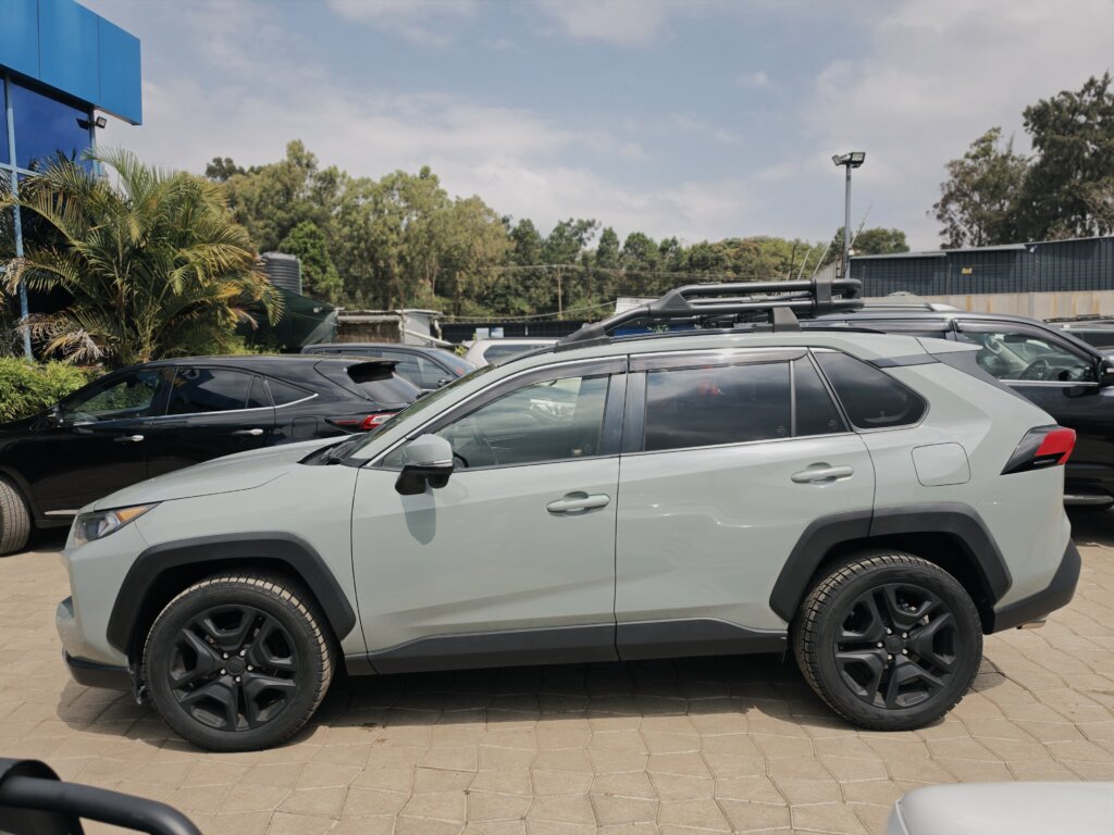 2020 Toyota RAV-4 Adventure
